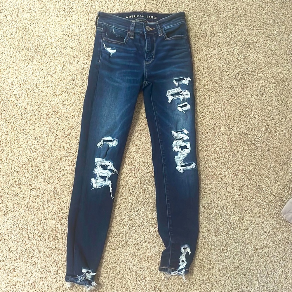 American Eagle jeans. Size: 0 Regular Distressed Jeans